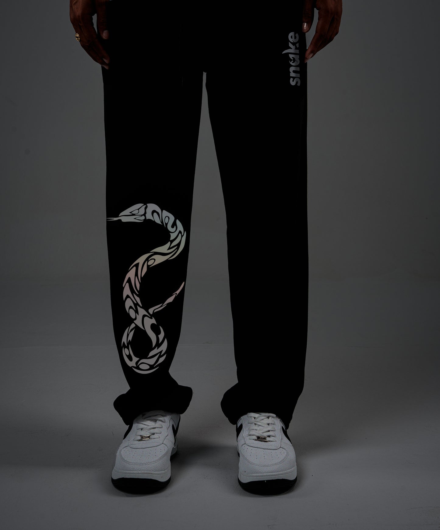 Reflective ( SNAKE ) Oversized Sweatpant Black